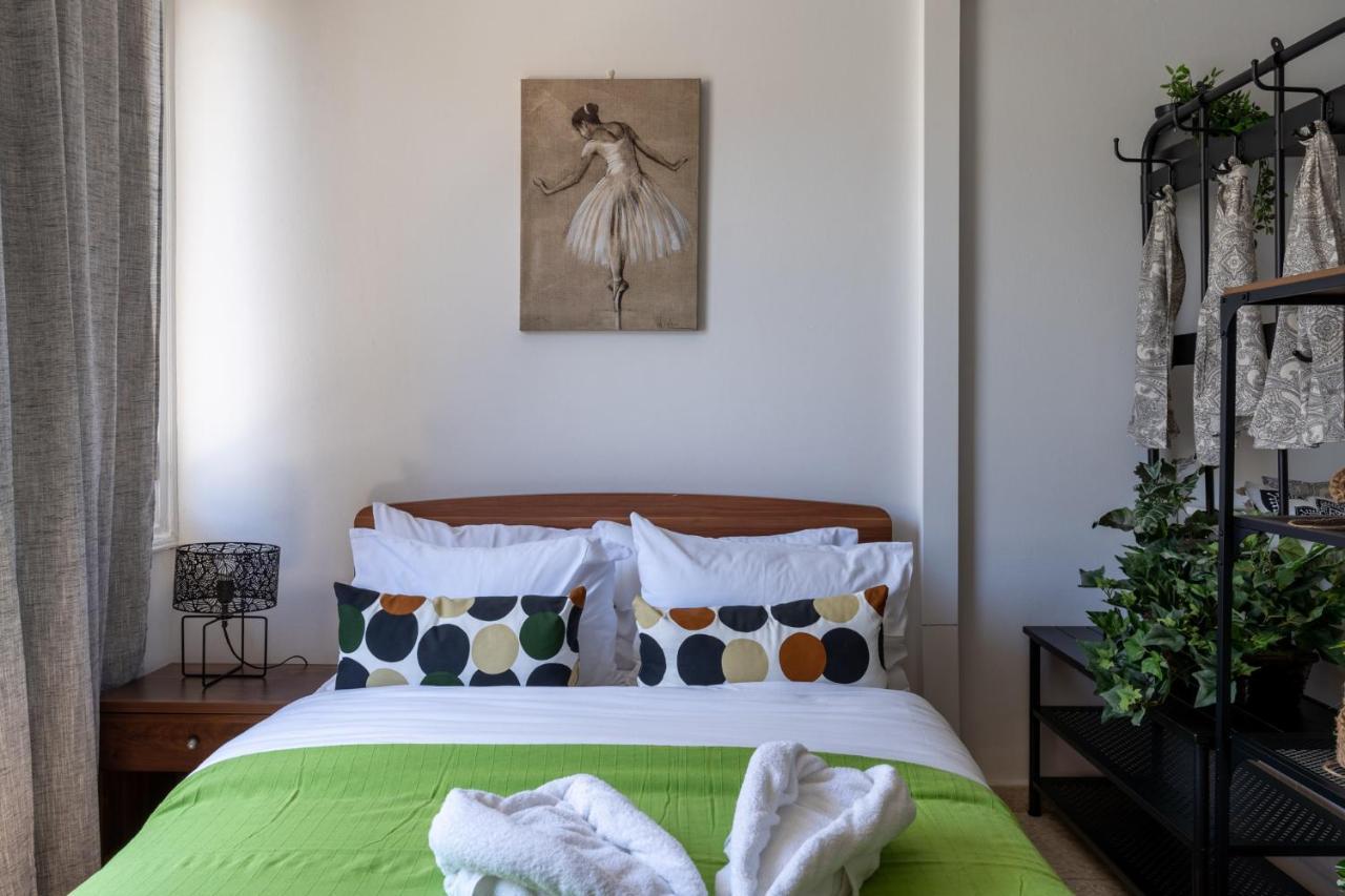 Oasis - Cozy Studio In Larnaca Extérieur photo